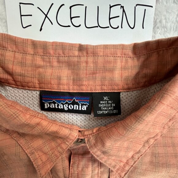 Patagonia Mens XL Button-Up Vented Shirt Rust Orange Checked Lightweight Outdoor - Picture 3 of 7